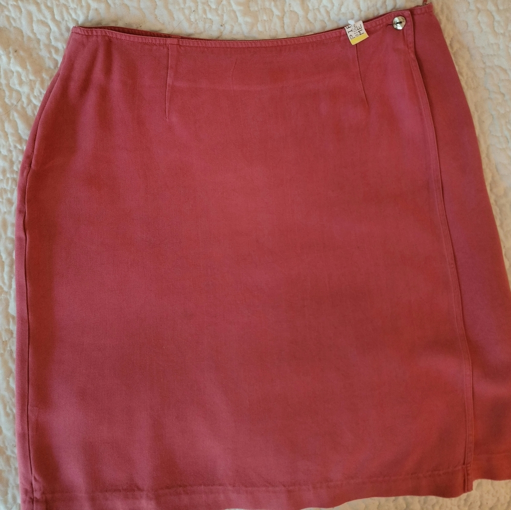 Tommy Bahama faux wrap skirt, size 12, silk, color-salmon